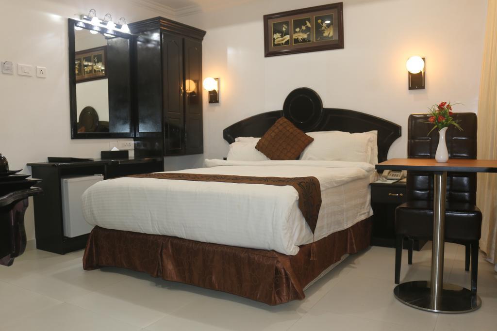 Gago Inn Thiruvananthapuram Ruang foto