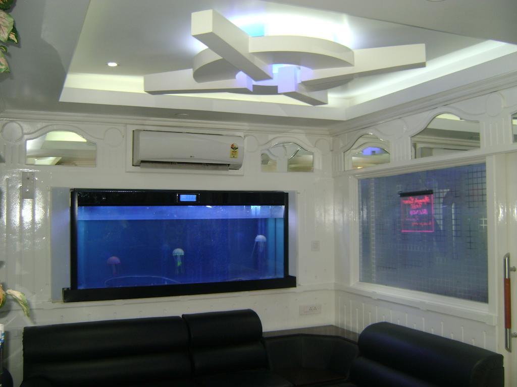 Gago Inn Thiruvananthapuram Bagian luar foto